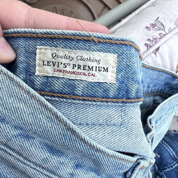 Levi’s Premium 501 Skinny Jeans Big E Red Tag Light Wash W24 L30 - Picture 10 of 10